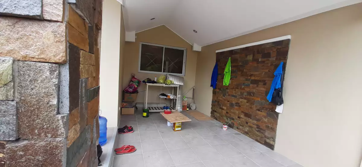 For Sale House and Lot in Talamban inside subd. - photo 3