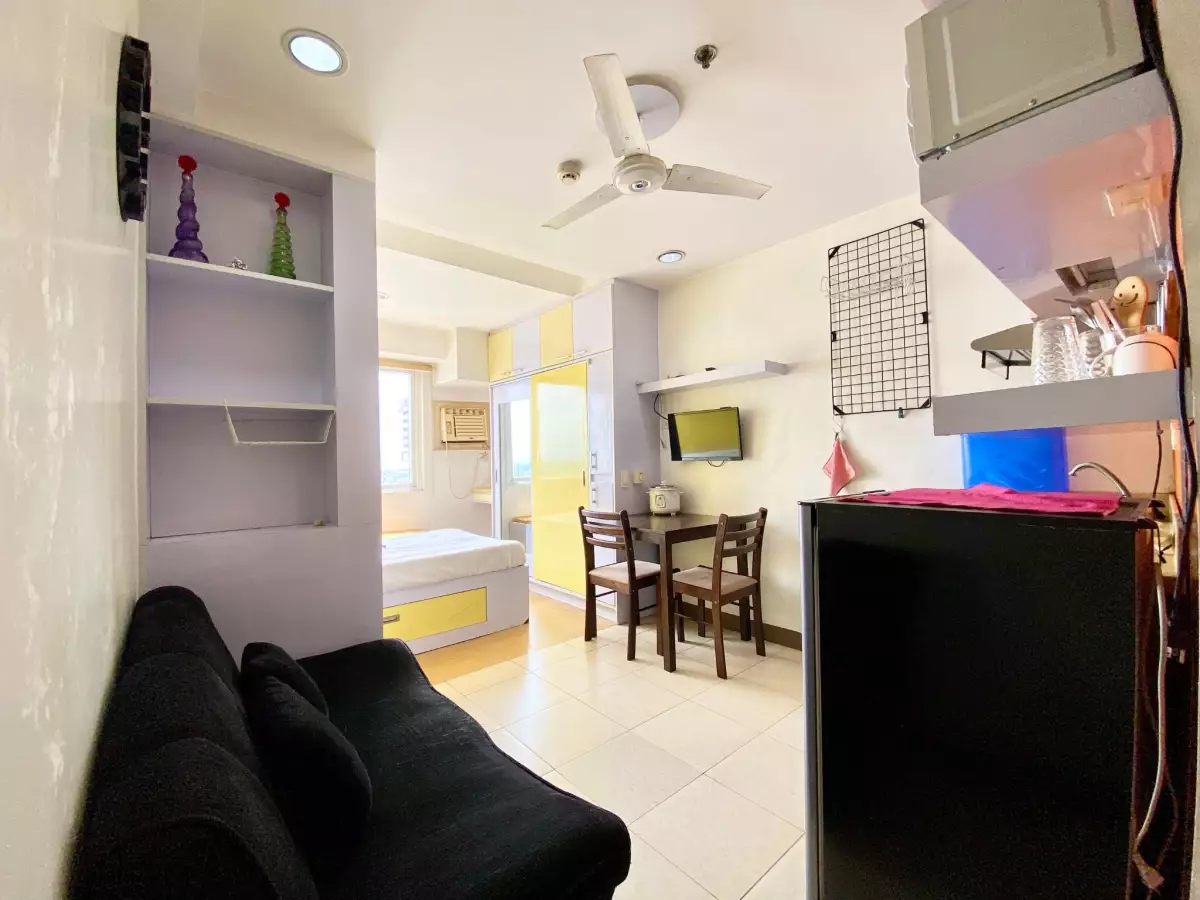 FOR LEASE and SALE FURNISHED STUDIO UNIT at Ridgewood Towers   - photo 4