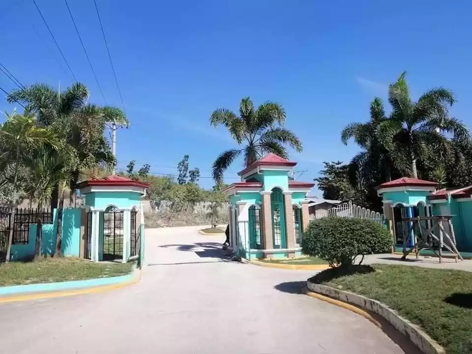 LOT FOR SALE - El Monte Grande Heights at San Vicente, Liloan Cebu — Residential Lot in Liloan, Cebu, Philippines — Photo 5