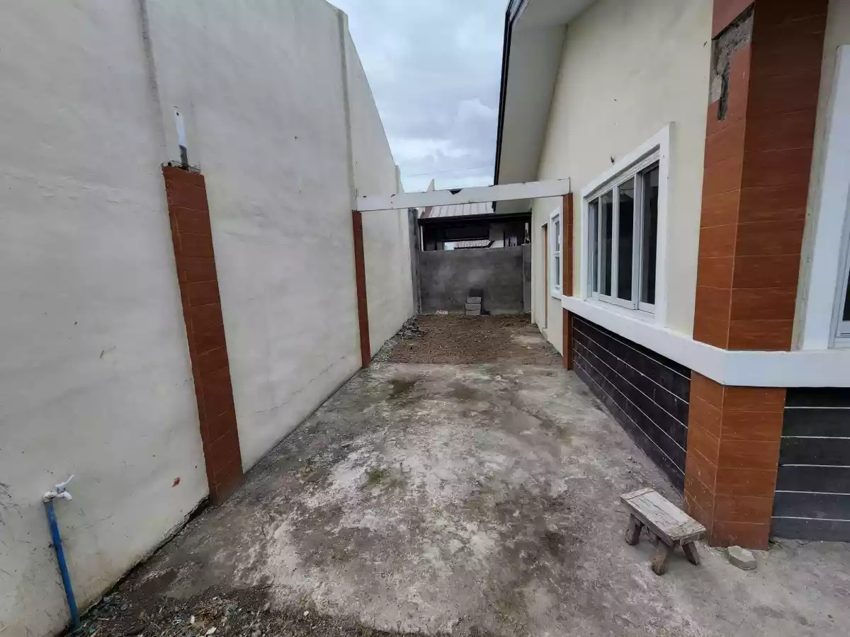 SOLD Agan Lagao For Assume With Light and Water Gated and Fenced — House and Lot in Junction road, General Santos City, South Cotabato — Photo 3