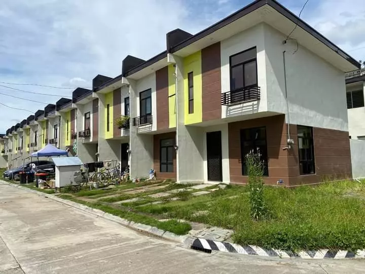 FOR SALE /ASSUME BRAND NEW 2STOREY HOUSE AND LOT IN EVISSA SUBDIVISION 