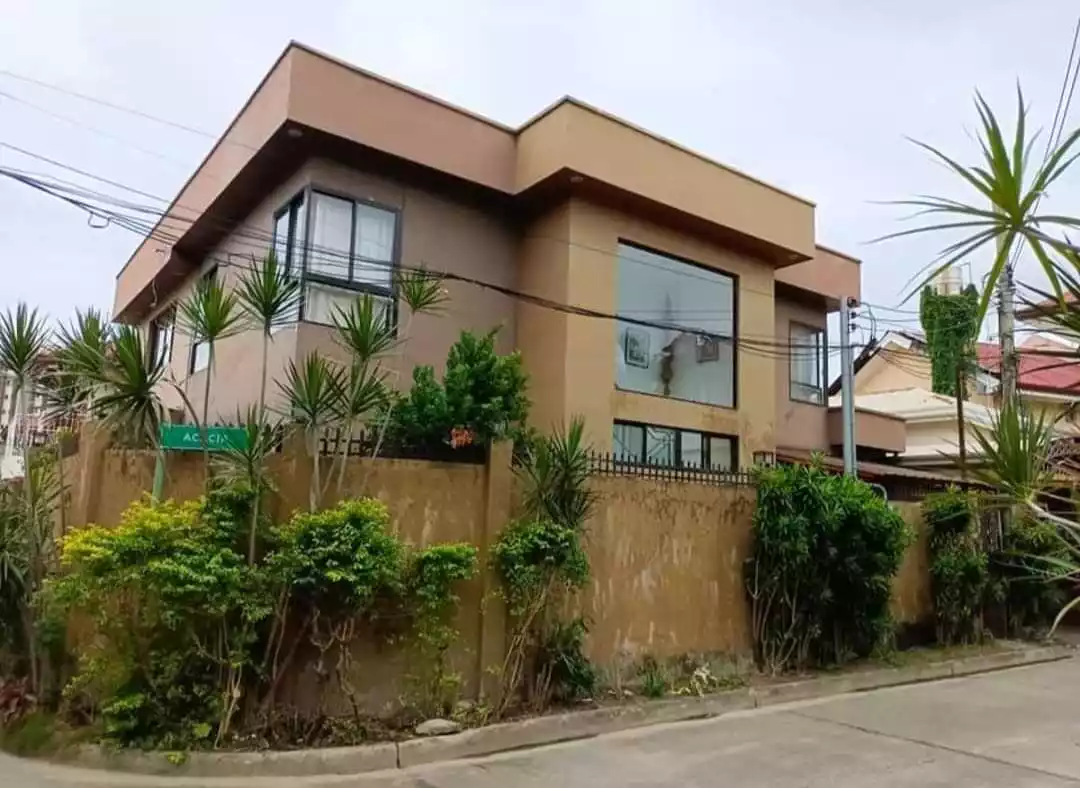2-Storey House For Rent - photo 2