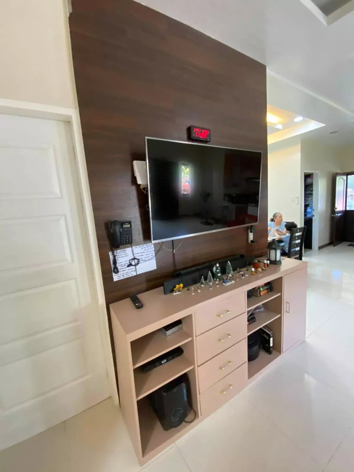 Fully Furnished House and Lot  - photo 5