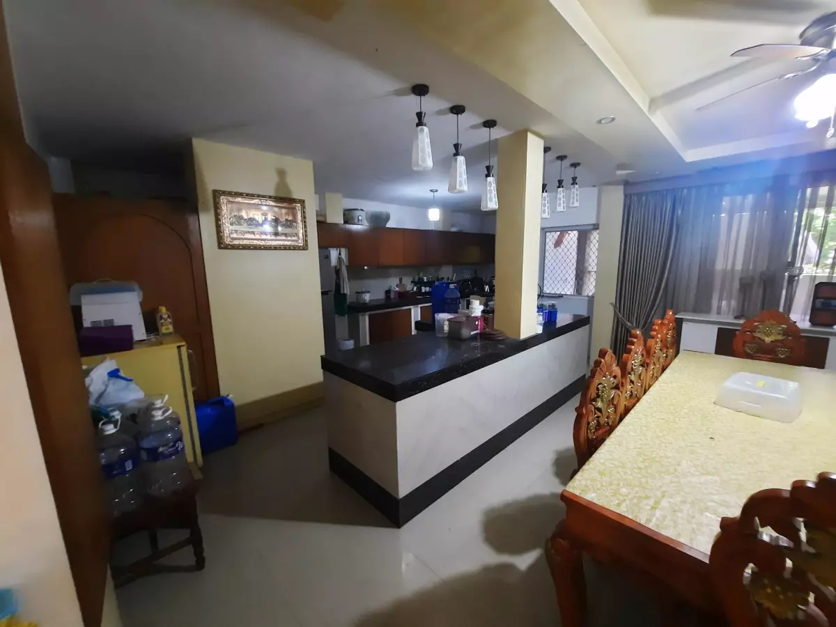 Malued Family Compound House Lot For Sale Dagupan Pangasinan — House and Lot in Dagupan, Pangasinan, Philippines — Photo 7