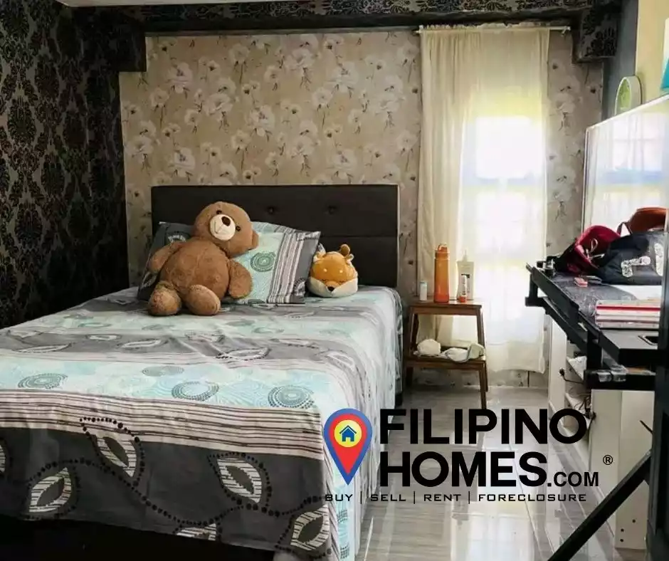 House and Lot for Sale-Deca Homes Grandvale 2 — House and Lot in Naga City, Camarines Sur, Philippines — Photo 6