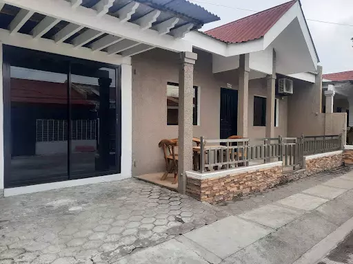 House and lot for rent