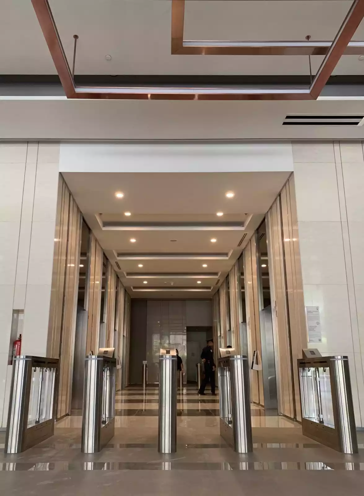 95sqm Commercial/Office Space Unit For Sale | Cebu Exchange Tower | Located at the Gateway of Cebu IT Park | With Parking - photo 7
