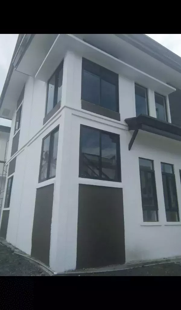 House and lot - photo 3