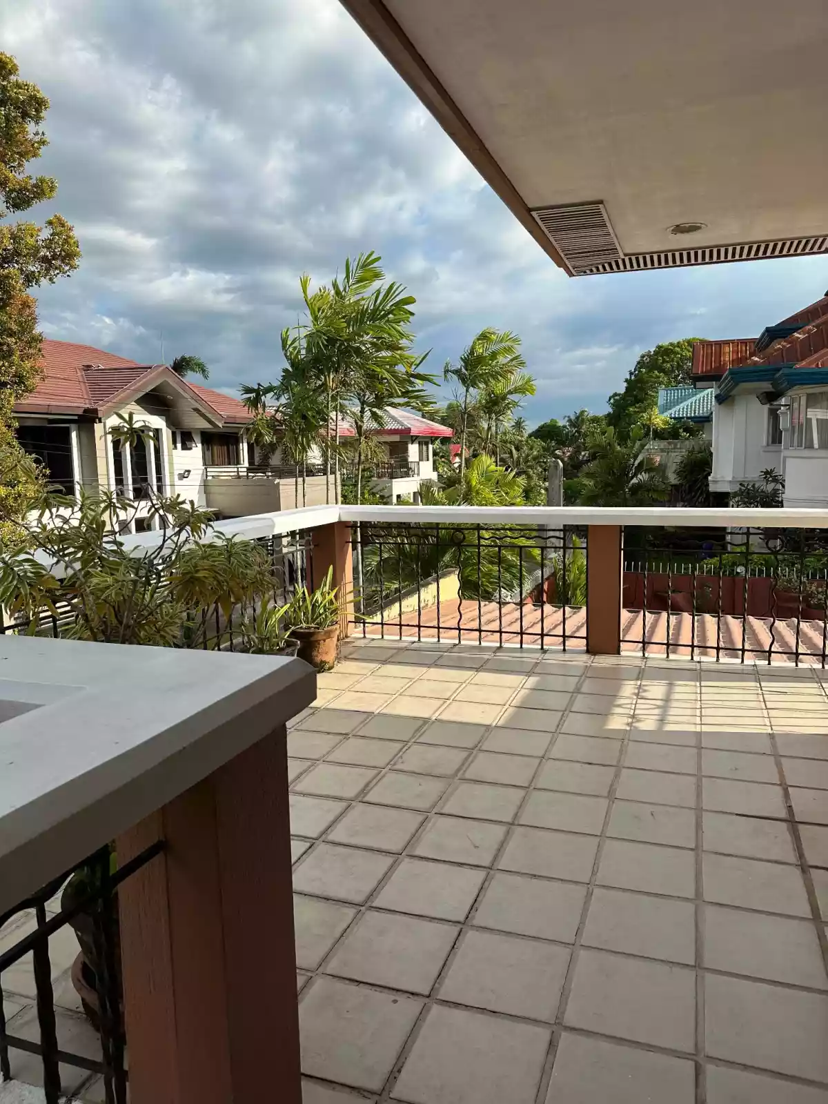 Premium House and Lot for Rent - photo 2