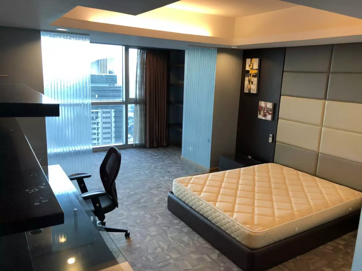 The St. Francis Shangri-La Place ( Luxury Condominium ) by Princess Rose Esposo - photo 4
