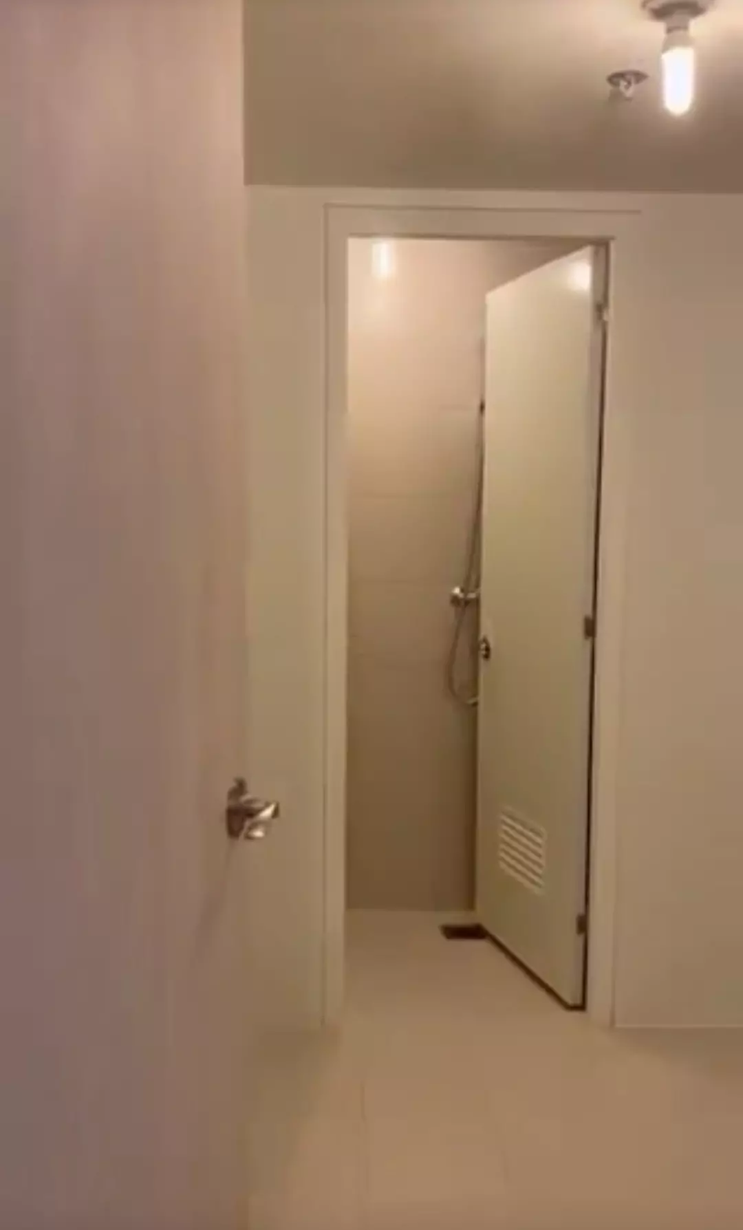 2 Bedroom Mandani Bay Tower 1 for Sale — 2 Bedrooms in F.E. Zuellig Avenue, Mandaue City, Philippines — Photo 7