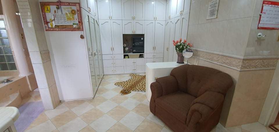 5 Bedroom House and Lot Consolacion Cebu For Sale — House and Lot in New Orleans Street, Lamac, Consolacion — Photo 2