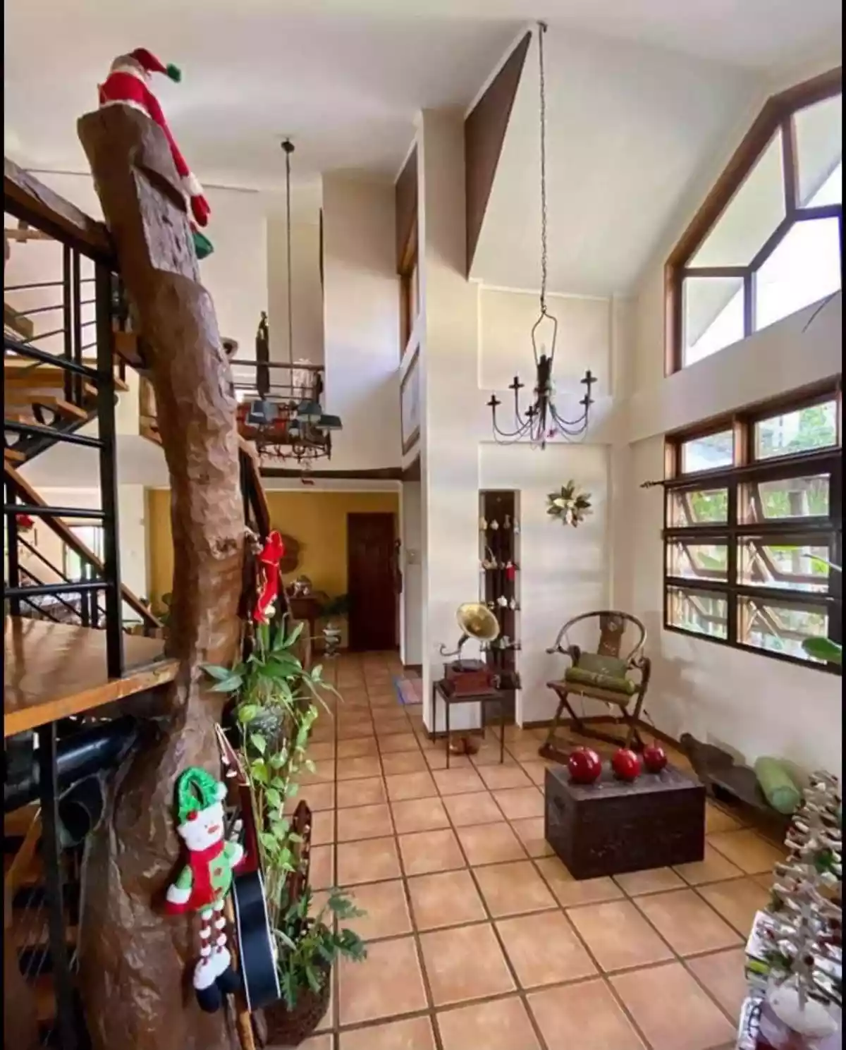 Open photo 11 of 14 — 3br Mountain View House and Lot in Consolacion