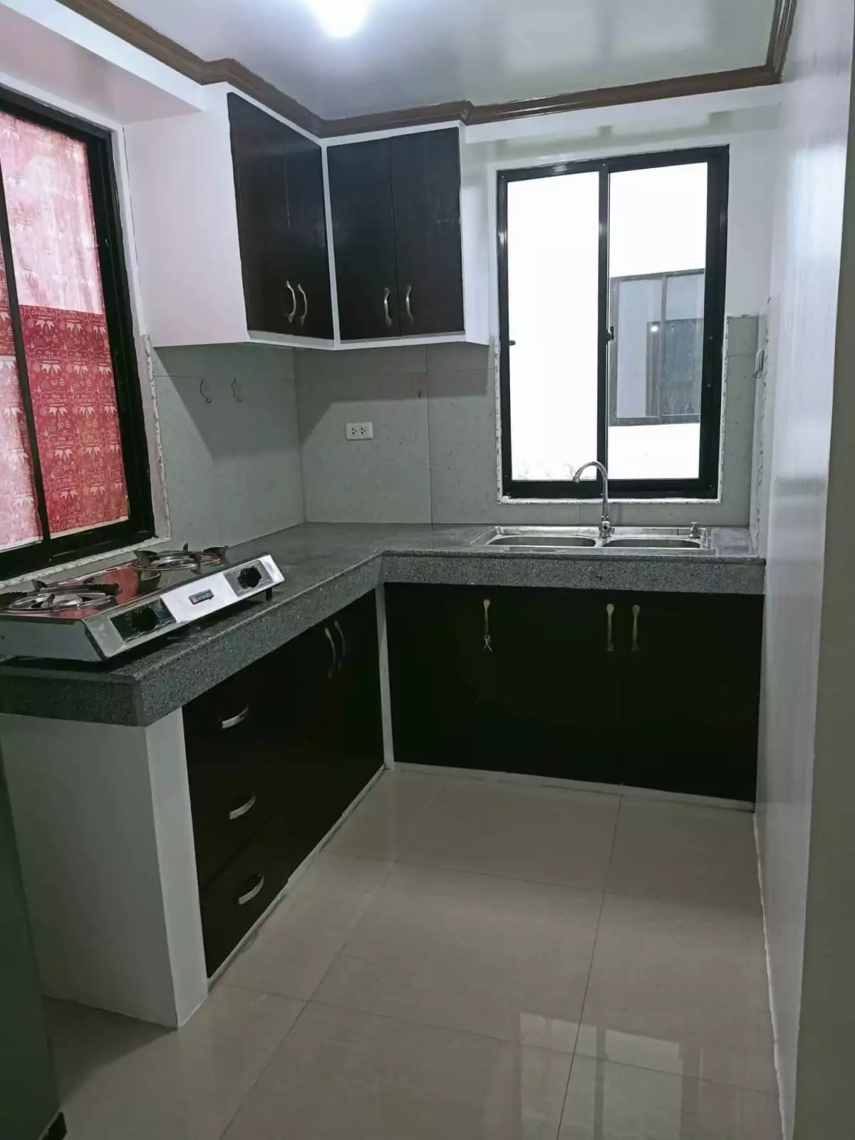 For rent single detached house inside subdivision  - photo 4