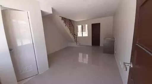 Casamira South Townhouse C for Assume! — Townhouse in Cebu, Philippines — Photo 3