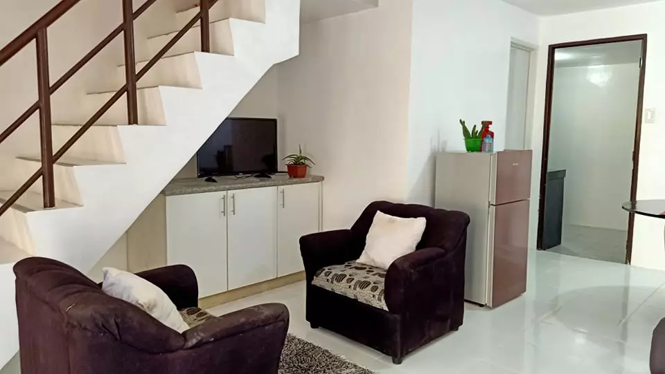 FOR RENT  2 Bedroom FULLY FURNISHED INSIDE PORTVILLE MACTAN SUBD BUAYA LAPU LAPU CITY CEBU — Townhouse in General Aviation Road, Lapu-Lapu City, Cebu — Photo 7
