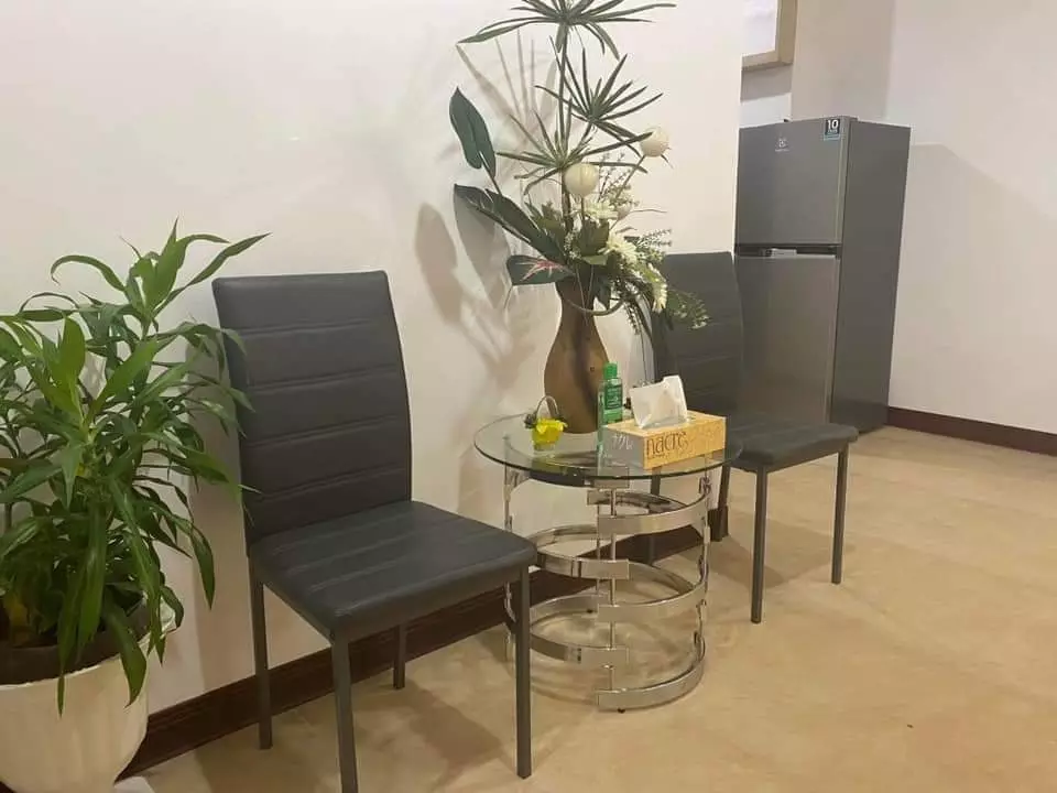 Furnished Two Bedrooms Unit with Balcony in Apple One Banawa - photo 6