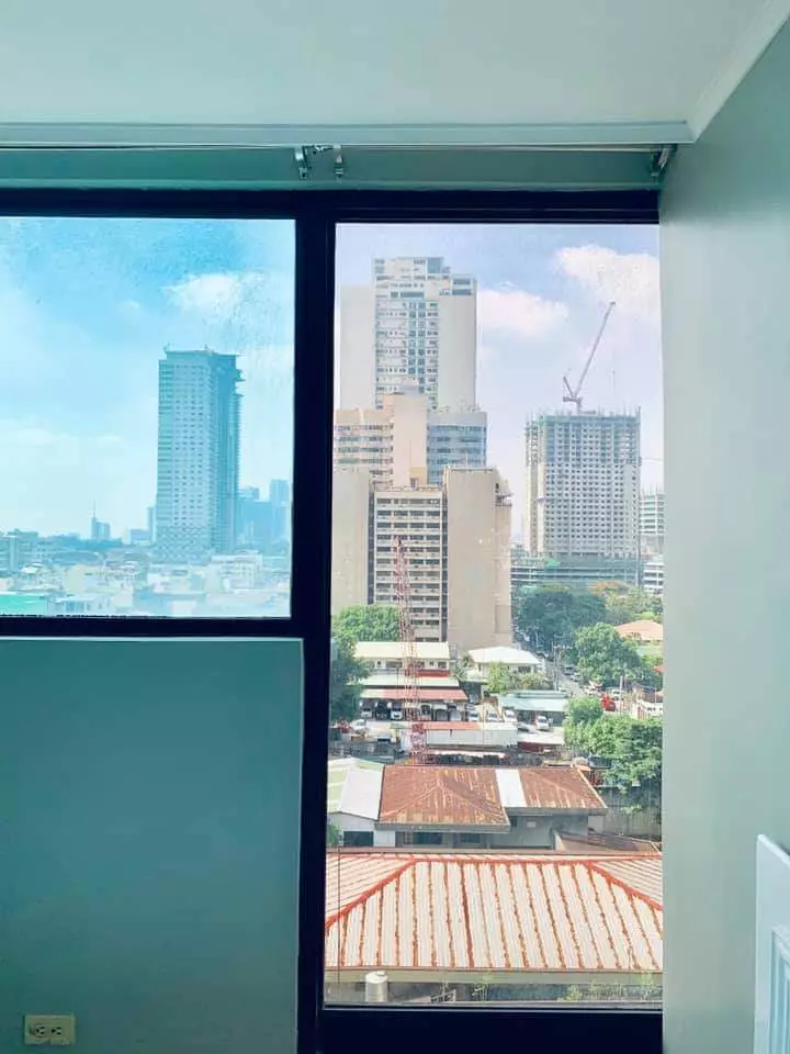 San Juan City - Studio 30sqm with parking for rent at Greenhills - photo 7