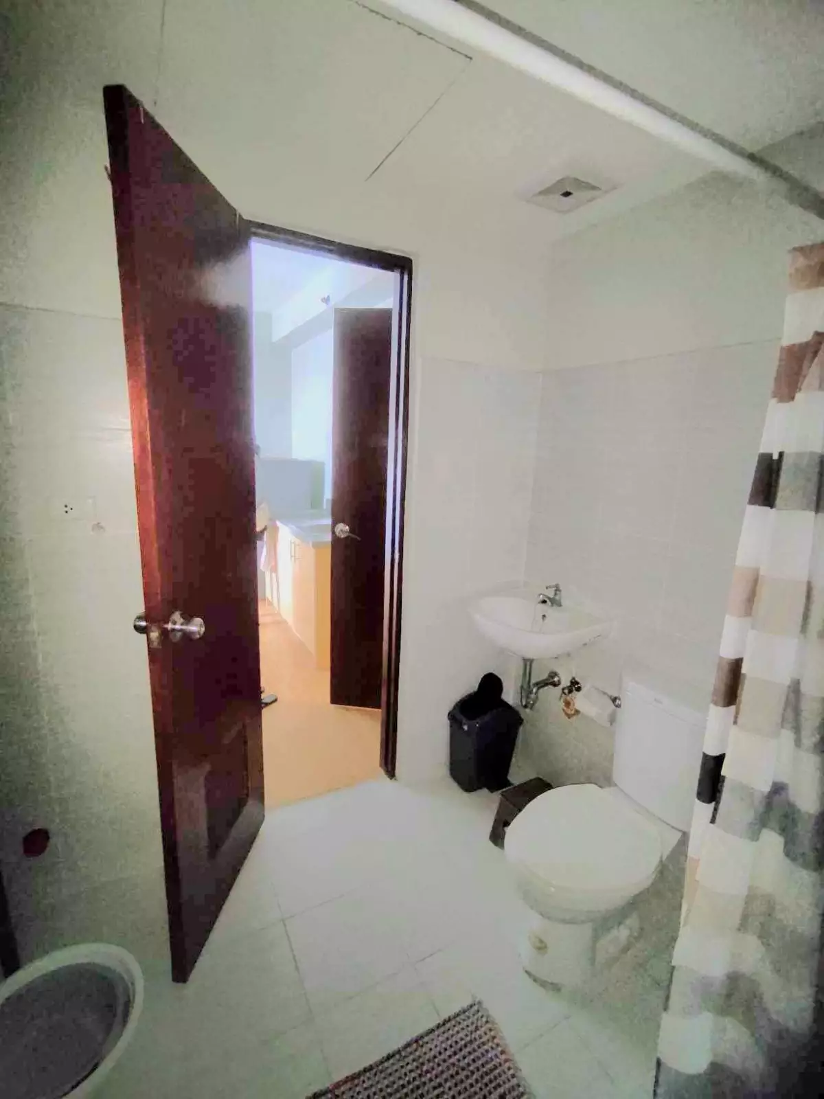 FOR SALE SEMI FURNISHED ONE BEDROOM UNIT AT MIVESA GARDEN RESIDENCES AT LAHUG CEBU CITY - photo 3