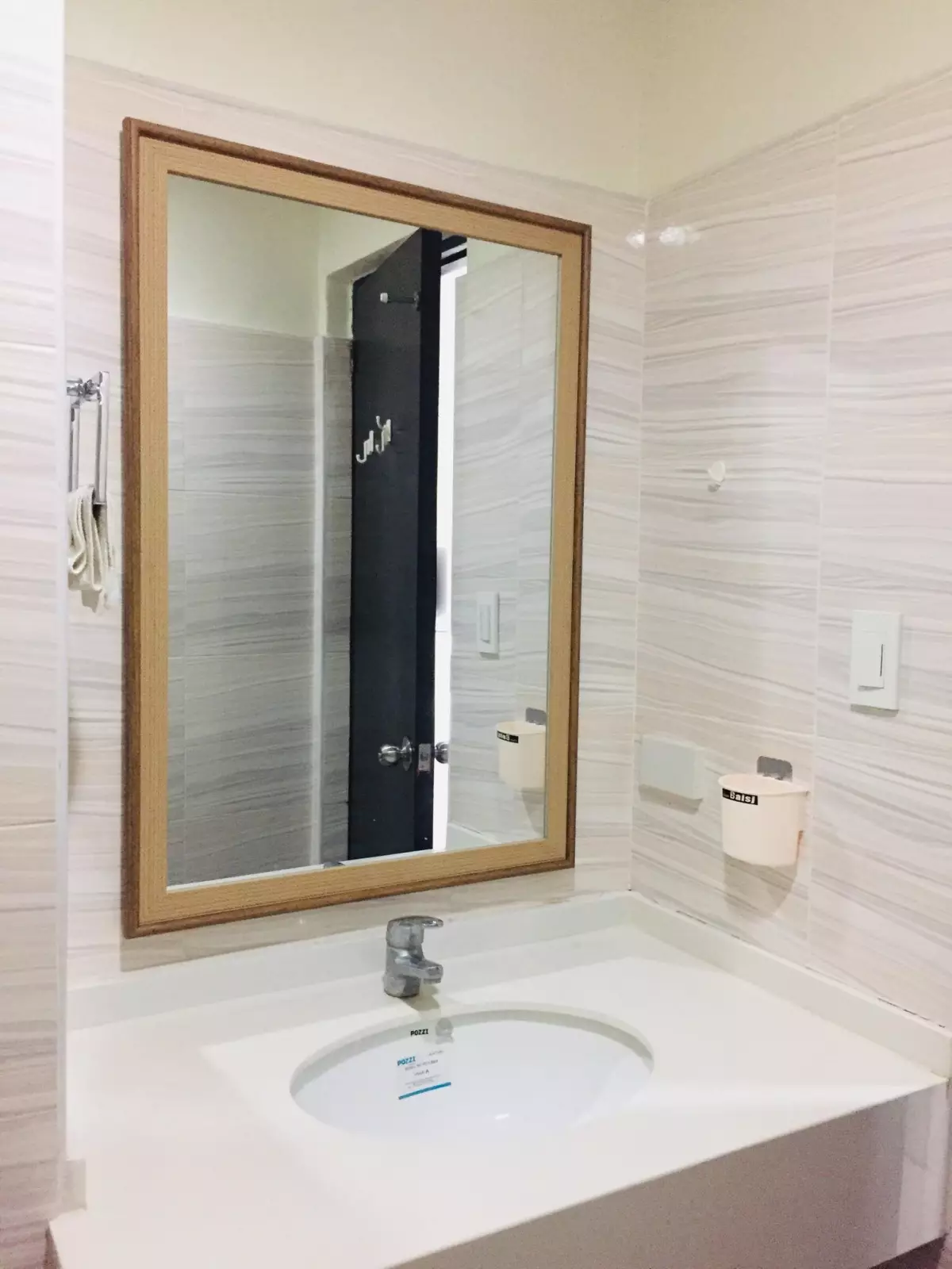 FULLY-FURNISHED STUDIO at Tower 3 in Bamboo Bay Condominium - photo 4