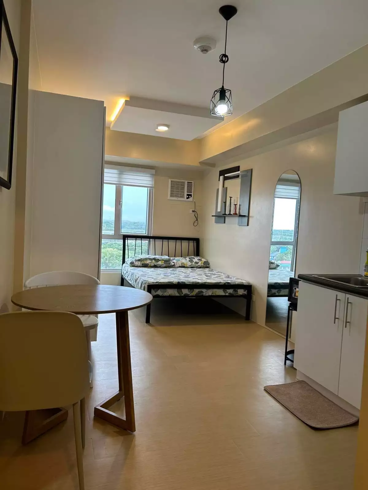 Studio 6th Floor — Studio in Iloilo City, Western Visayas, Philippines — Photo 4