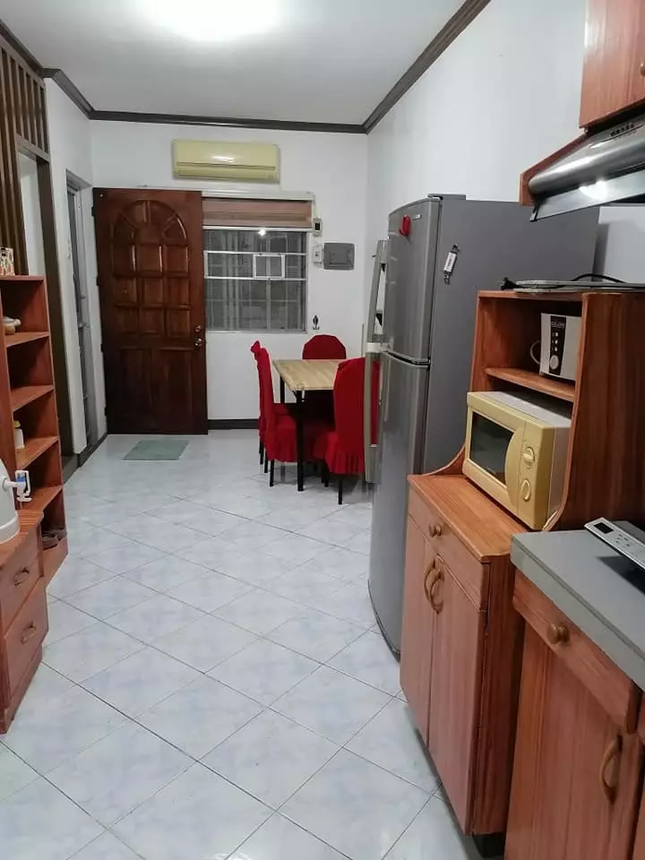 BF Townhomes - Bungalow house and lot for sale with FREE appliances & furnishings - photo 4