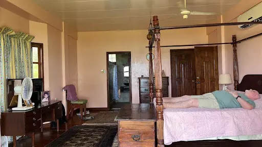 BEACH HOUSE FOR SALE — Beach House / Resort in Medellin, Cebu, Philippines — Photo 7
