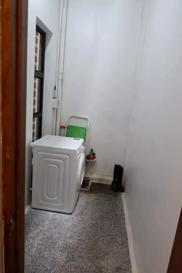 Open photo 12 of 19 — RUSH SALE!!! HOUSE AND LOT IN LAS PINAS