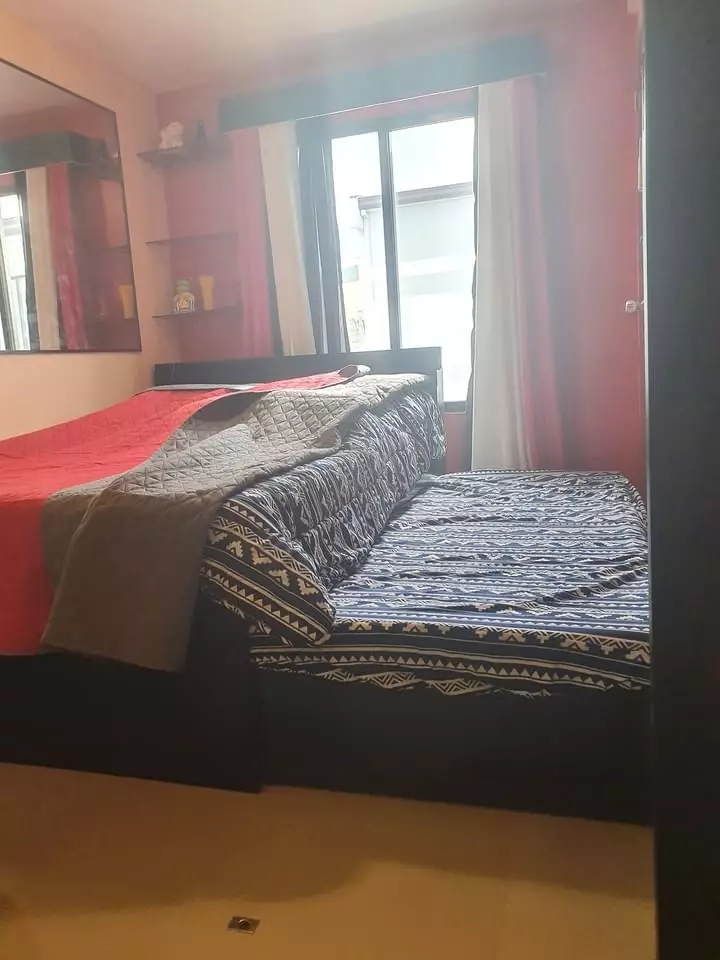 Fully Furnished 1 Bedroom Condo Unit with Parking - photo 7