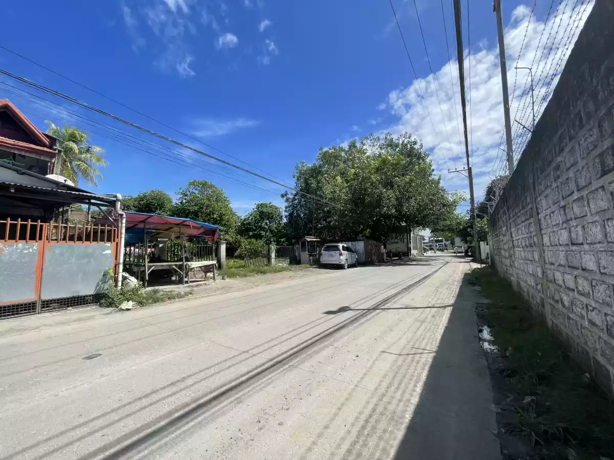 Commercial Lot — Commercial Lot in Lapu-Lapu City, Cebu, Philippines — Photo 3