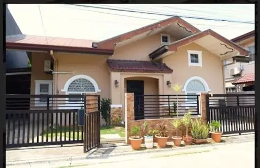Bungalow house FOR SALE — House and Lot in Lapu-Lapu City, Cebu, Philippines — Photo 3