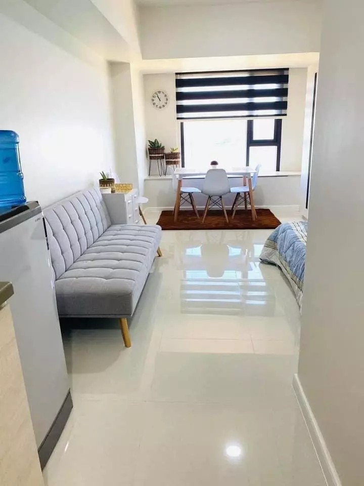 Mandani Bay Studio Unit for Sale — Studio in F.E. Zuellig Avenue, Mandaue City, Philippines — Photo 2