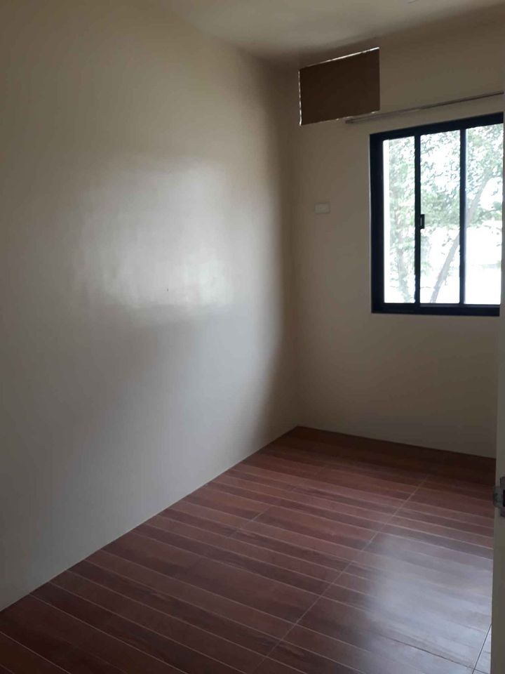 For Rent 5bedrooms Brandnew Duplex House and lot near Ateneo  De Cebu Canduman Mandaue city - photo 7