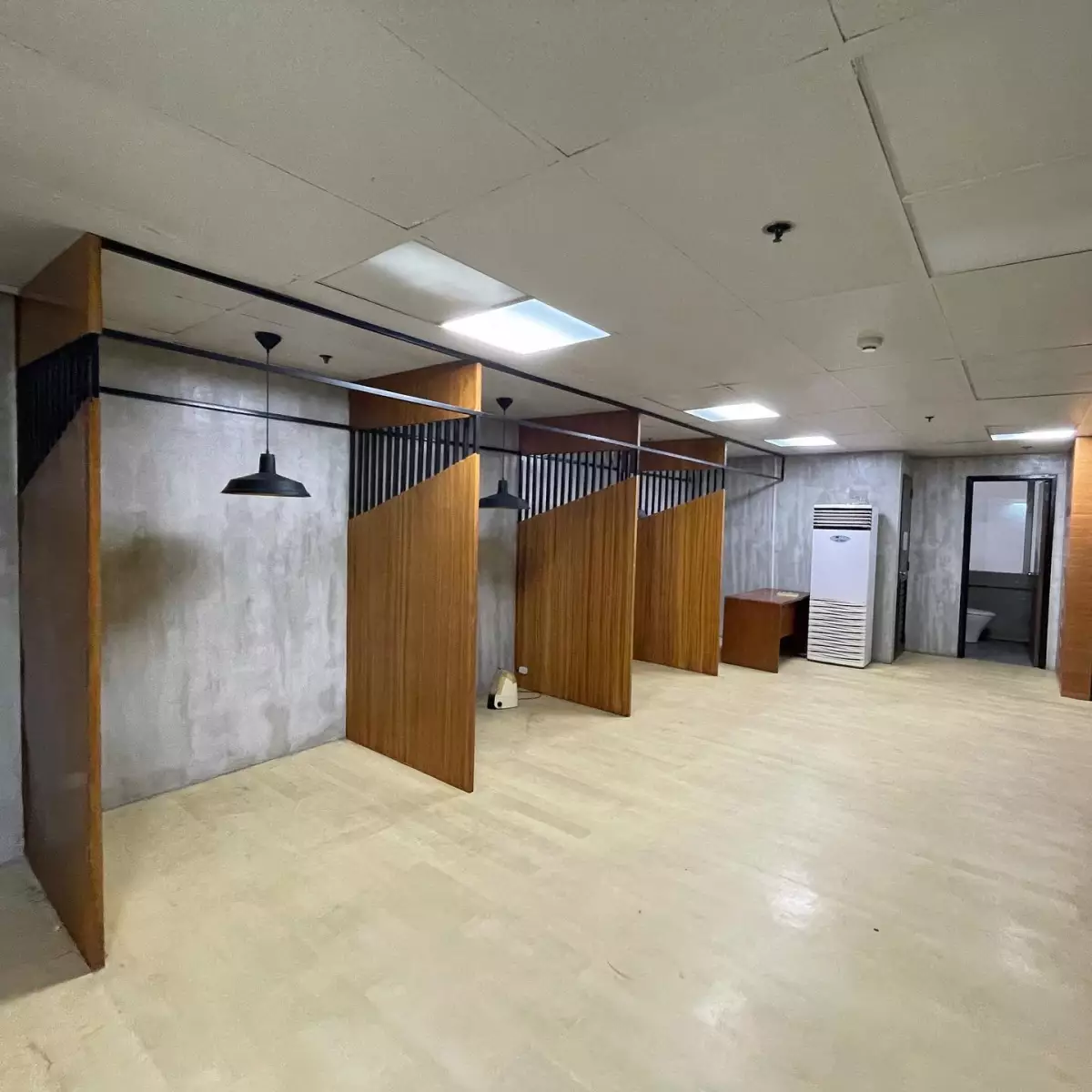 Ortigas Office For Rent - Jollibee Plaza Ortigas  - photo 3