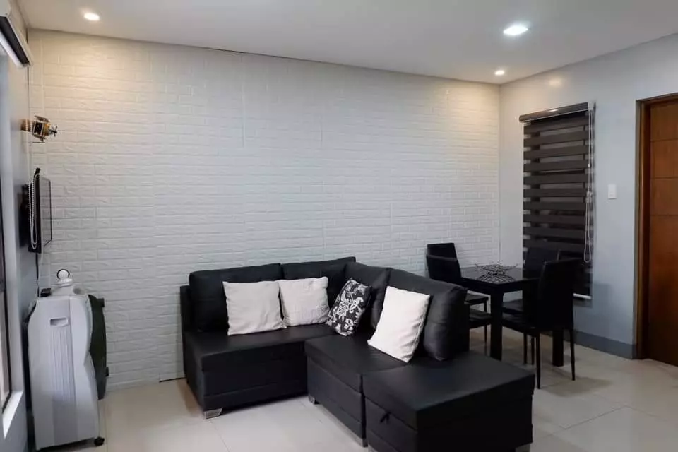 Open photo 16 of 19 — RUSH SALE!!! HOUSE AND LOT IN LAS PINAS