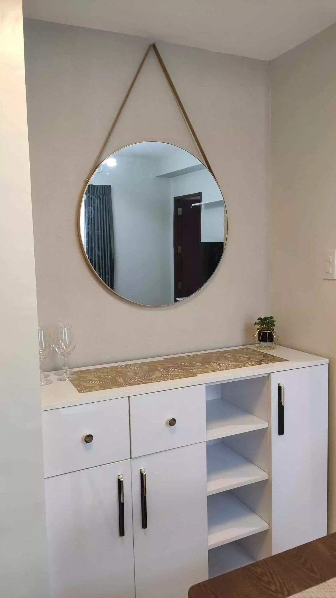 Open photo 11 of 21 — 40 sqm 1 bedroom Mivesa Garden Residences for rent fully furnished