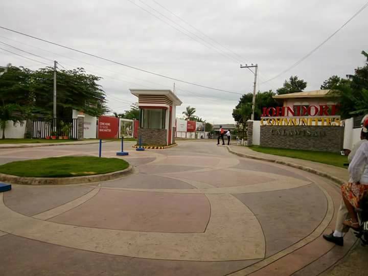 Corner Lot in Evissa Subdivision — House and Lot in Kalawisan Road, Lapu-Lapu City, Cebu — Photo 4