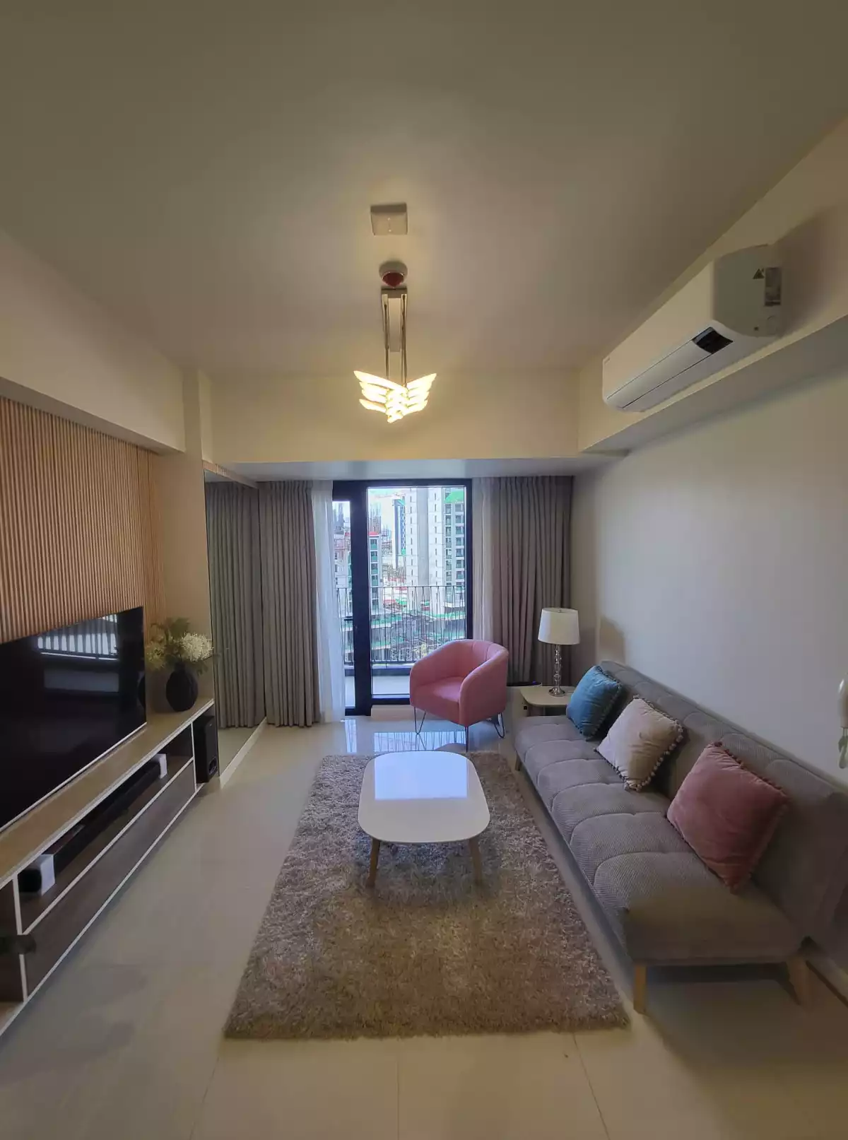 Fully furnished  2Bedroom with Balcony RFO unit  in Mandani Bay Tower 1 - photo 6