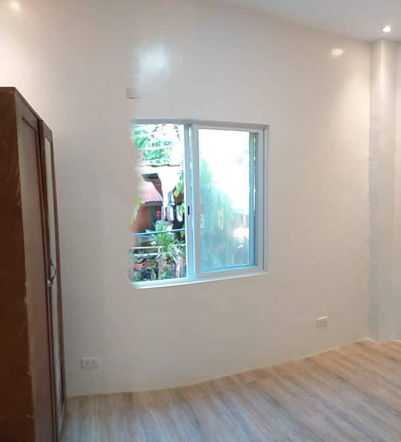 For rent 3 bedroom semi furnished house round floor Cabancalan  near NGCP and Northtown Homes - photo 3