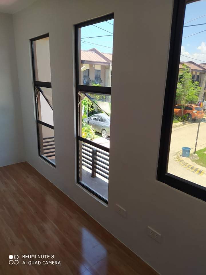 Brandnew House and Lot for Rent in Portville  - photo 7