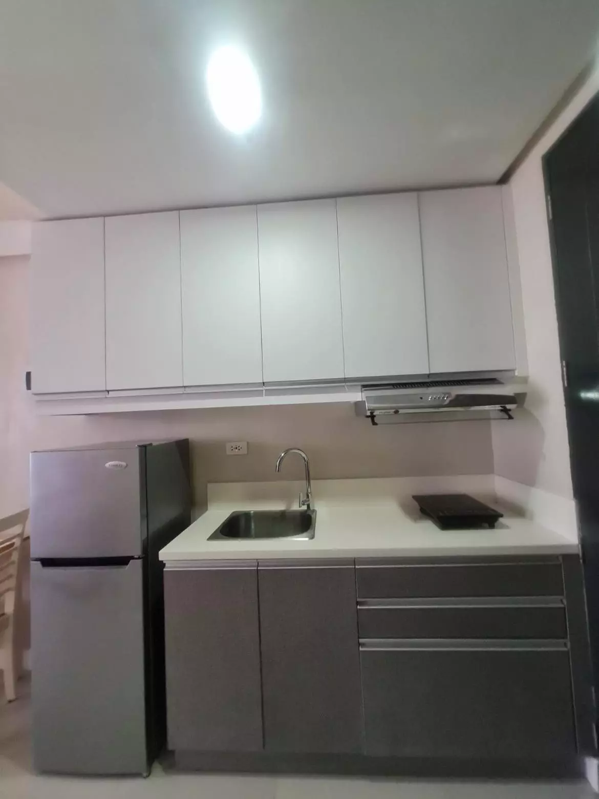 Baseline Premier Studio Condo For Rent Fully Furnished — Studio in Capitol Site, Cebu City, Cebu — Photo 5