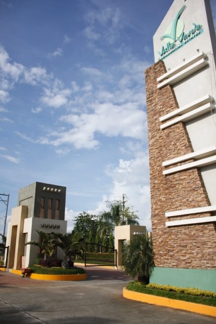 240 SQM LOT IN VALLE VERDE (5 MINS AWAY FROM DAVAO AIRPORT) - photo 4