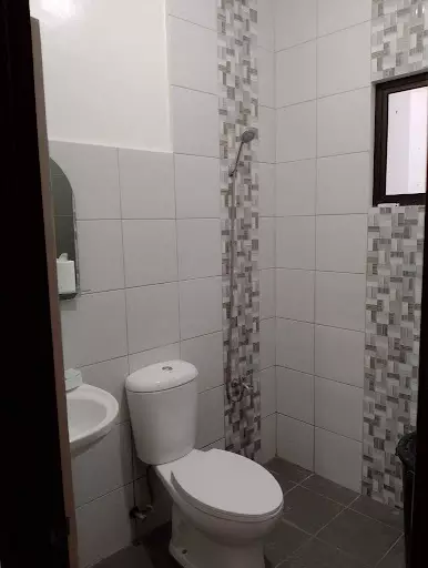 For rent — House and Lot in R. Montecillo Street, Liloan, Cebu — Photo 6