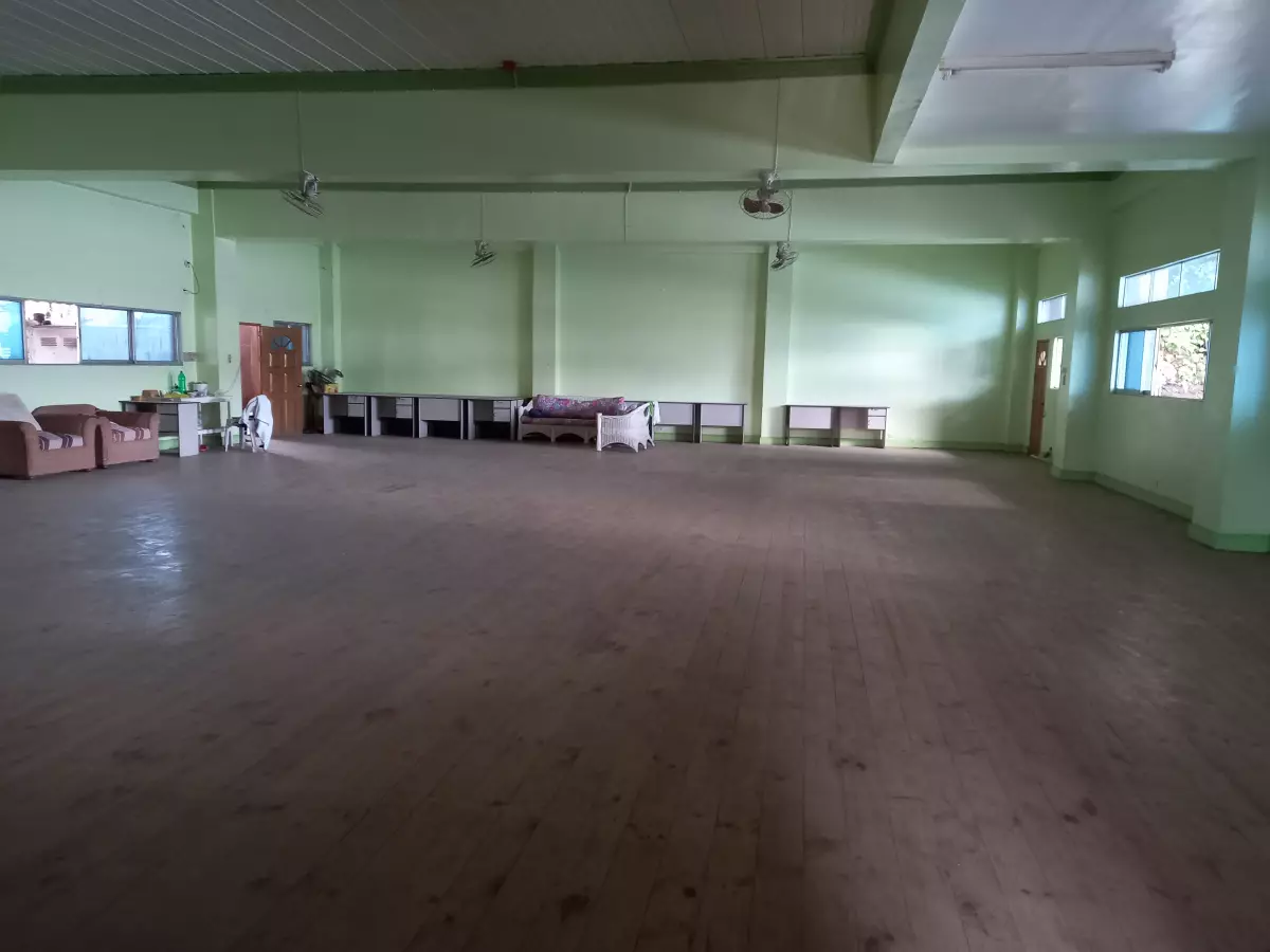 Open photo 11 of 11 — 100M Commercial Building/Warehouse
