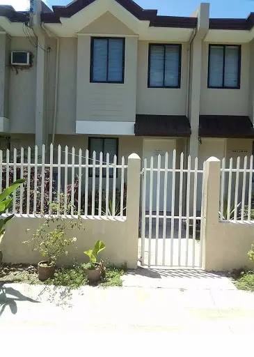 House and lot in Lapu-Lapu for as low as 1.9M — Townhouse in Cordova, Cebu, Philippines — Photo 2
