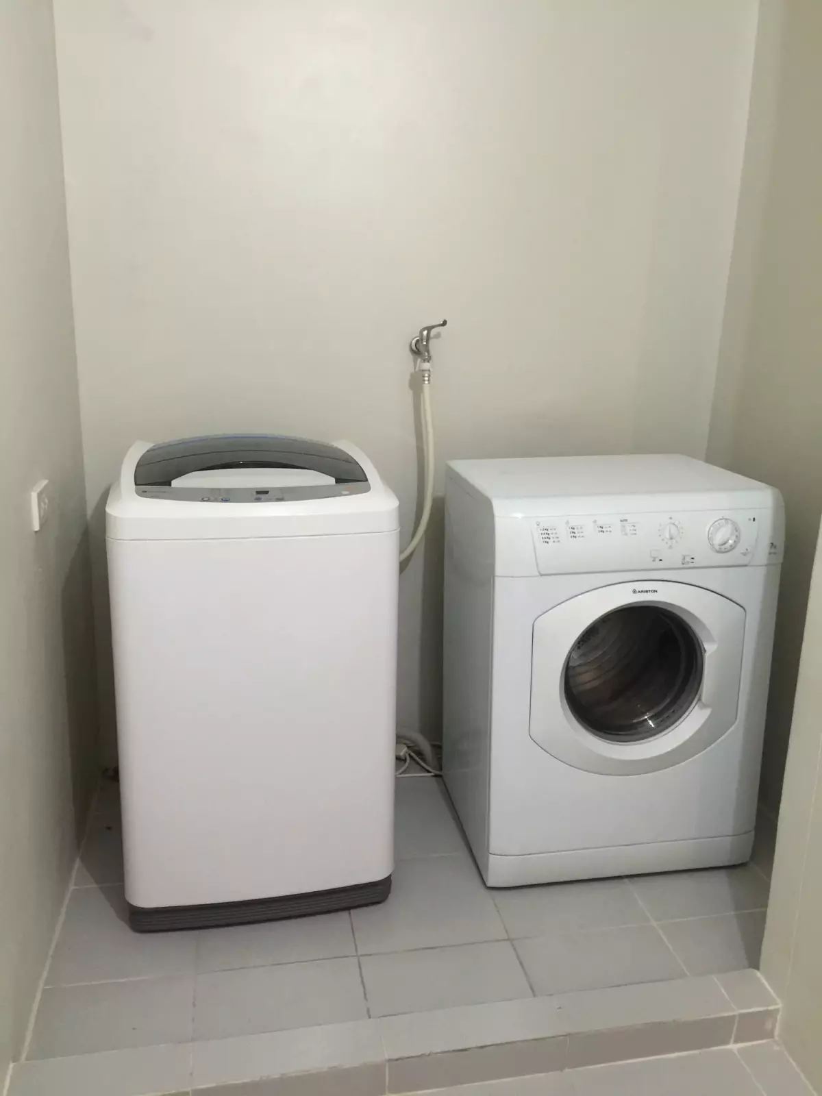 FOR RENT: 2BR AVALON  - photo 2