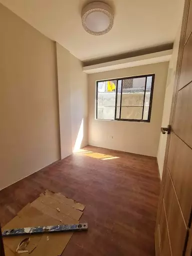 Open photo 67 of 106 — Townhouse For Sale in Brgy. Tisa
Cebu