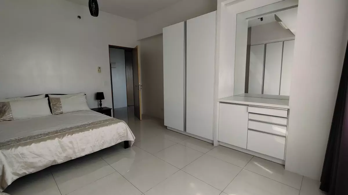 Sacrifice sale! Fully furnished condo — 1 Bedroom in Leyte Loop, Cebu City, Cebu — Photo 2