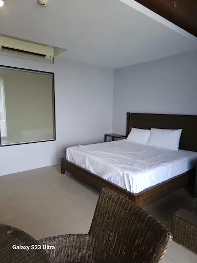 Open photo 23 of 31 — For rent Studio Unit in The Reef Mactan