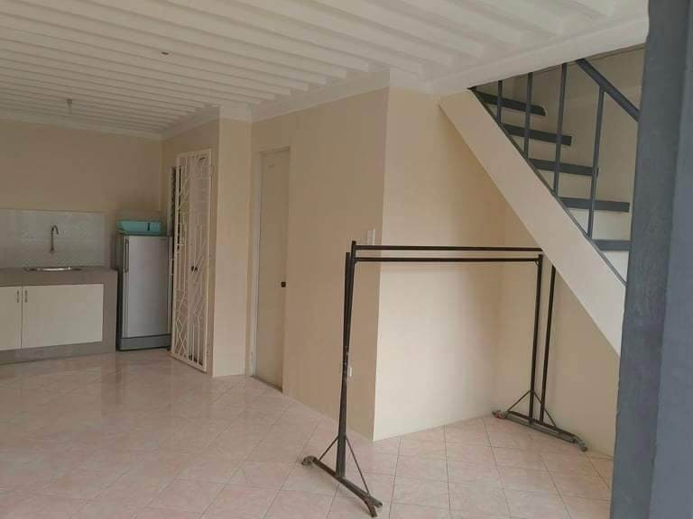 2 GATED 2 STOREY TOWNHOUSES FOR SALE — Townhouse in Lapu-Lapu City, Cebu, Philippines — Photo 5